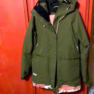 DC snowboarding suit flash $129